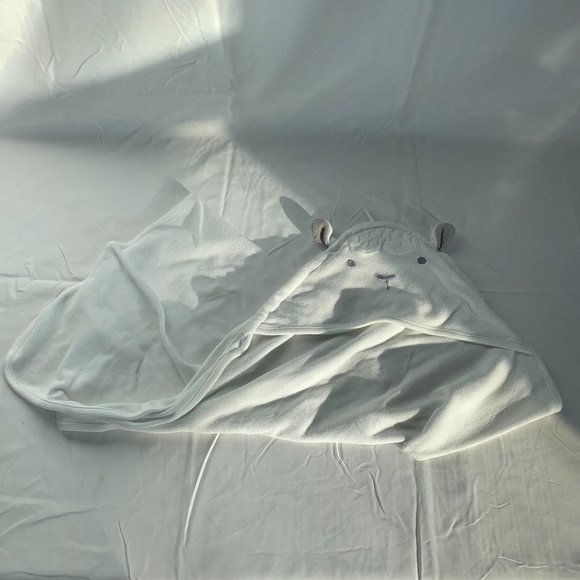Other - Lamb White Hooded Towel For Toddler Baby Infant